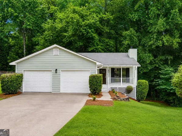 3960 Rocmar Dr, Snellville, GA 30039