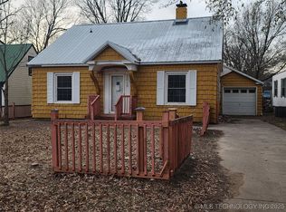 2015 S Dewey Ave, Bartlesville, OK 74003