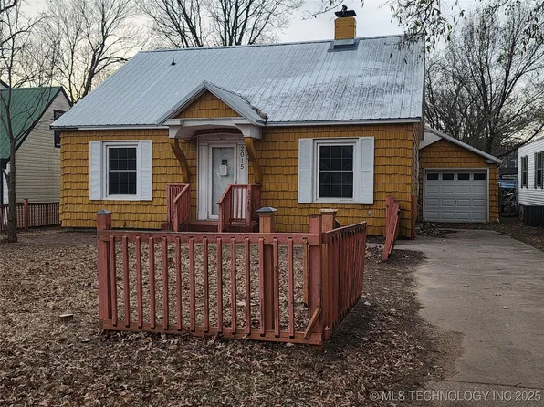 2015 S Dewey Ave, Bartlesville, OK 74003