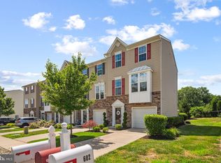 701 Emerson Ct, Clementon, NJ 08021