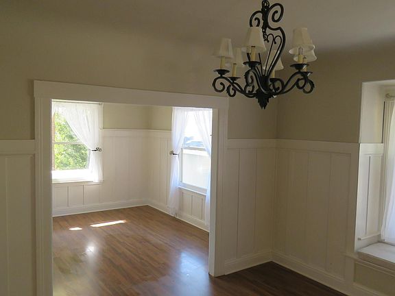 4th image of 719 Grandview Dr Unit A