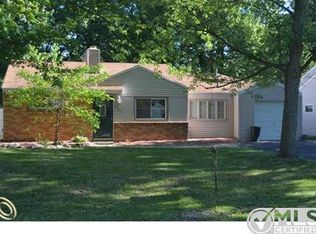 2741 Genes Dr, Auburn Hills, MI 48326