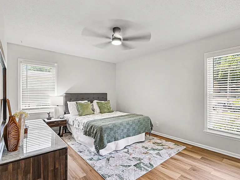 Heatherwood Apartments — Photo 6