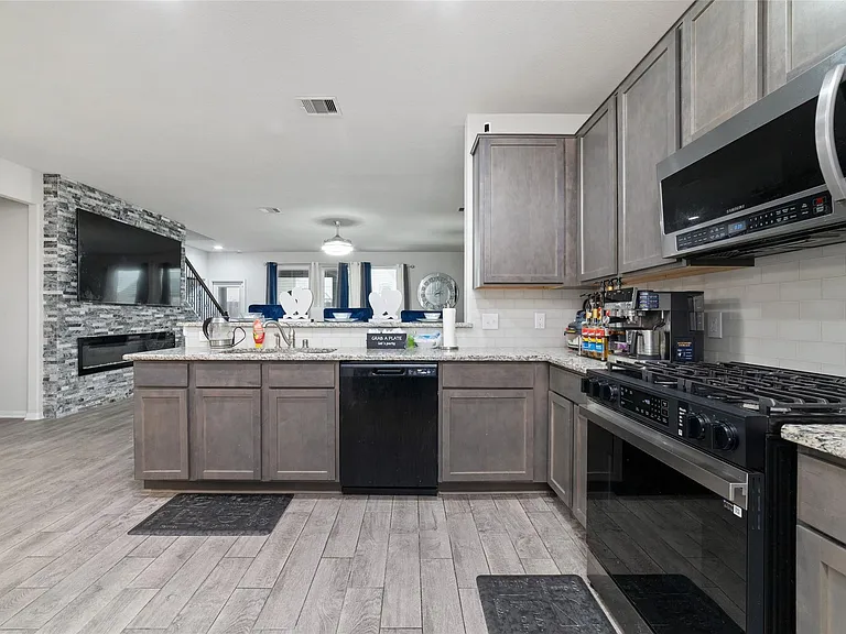 2248 Forest Chestnut Dr — Photo 10