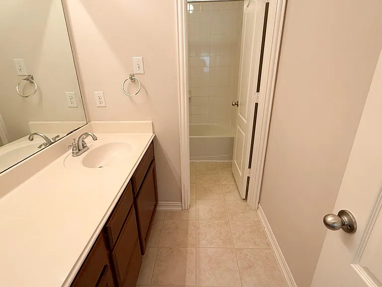 2338 Beacon Brook Ln — Photo 21