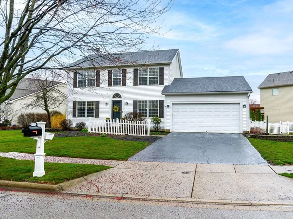 5530 Bunstine Dr, Westerville, OH 43081