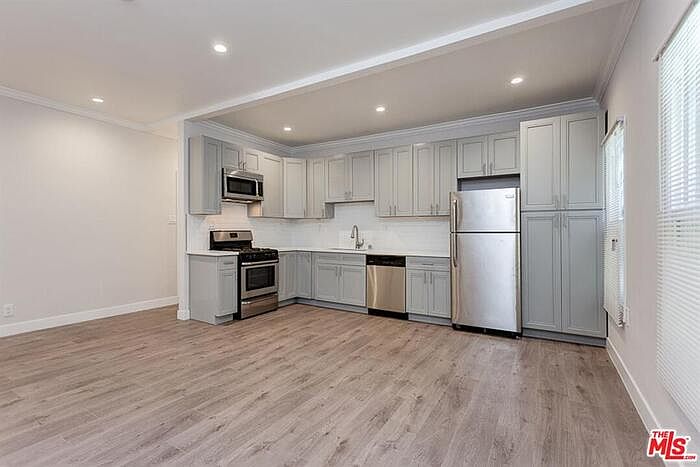 1st image of 3002 NE 47th Ct