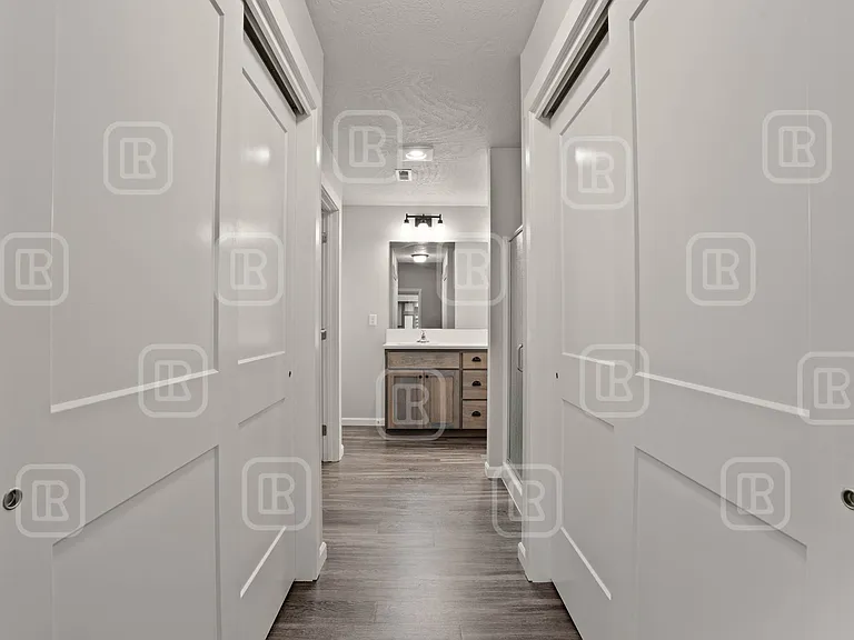 17020 E Knox Ln #1 — Photo 12