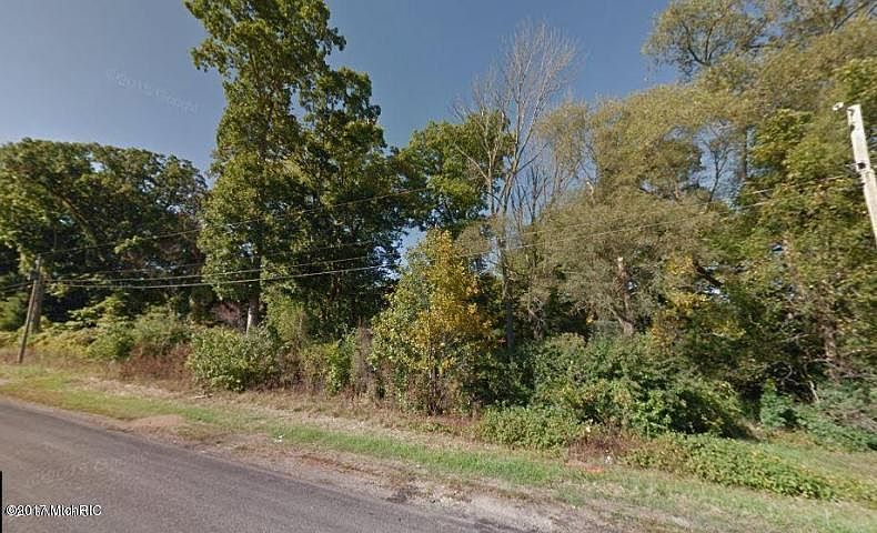 2nd image of 2502 N Us Highway 31