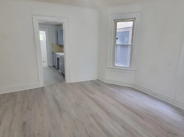 807 Monroe Ave, Scranton, PA 18510