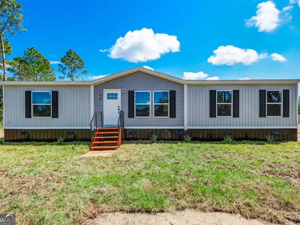 54 Forest Lake Ct, Folkston, GA 31537