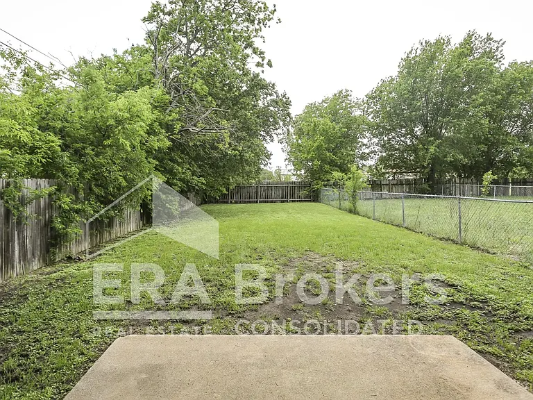 4506 Lago Cir #A — Photo 23