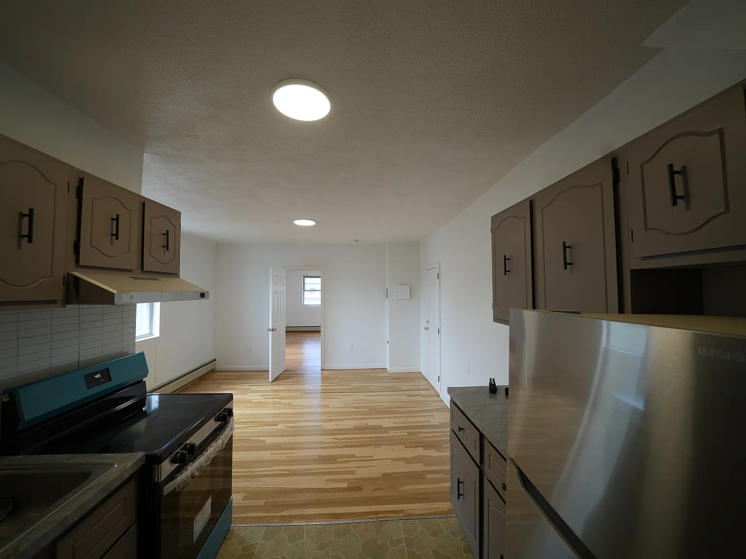 2 bed, $2,950 — Photo 2