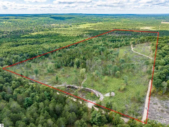 0 Pointer Rd, West Branch, MI 48661
