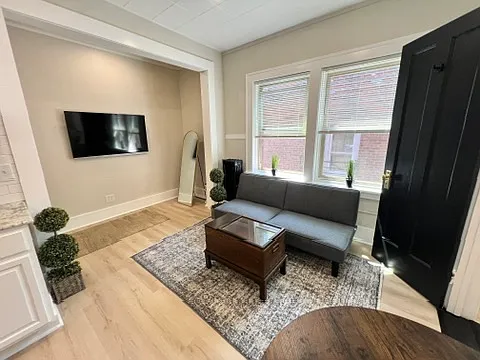 1946 E Main St #12 — Photo 6