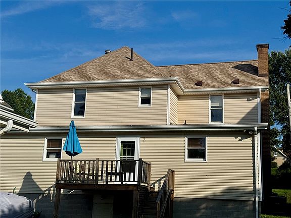 3rd image of 648 Chestnut St