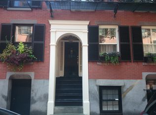 39 W Cedar St, Boston, MA 02114