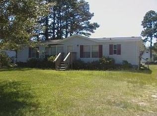 104 S Goosewing Ct, Grandy, NC 27939