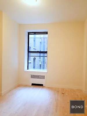 Rented by Bond New York | media 5