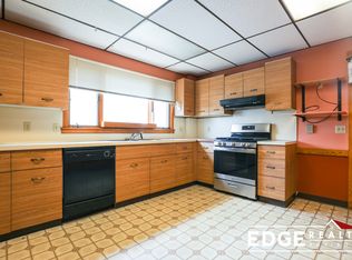 214 Maplewood St, Watertown, MA 02472