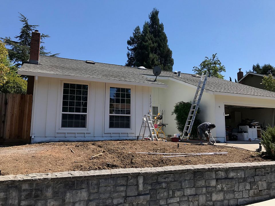 1st image of 1124 Estates Dr