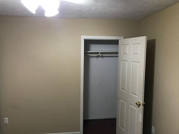 Bedroom With Closet