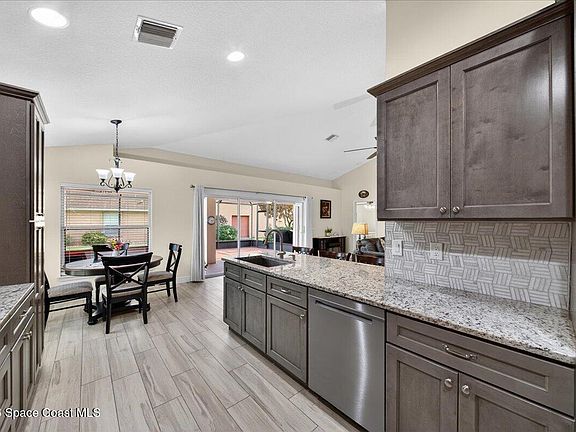 2nd image of 1143 Old Millpond Rd