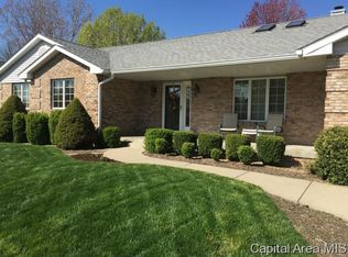 2205 Silver Mill Ct, Springfield, IL 62704
