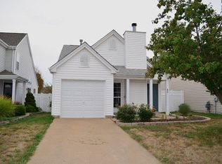 833 Liberty Village Dr, Florissant, MO 63031
