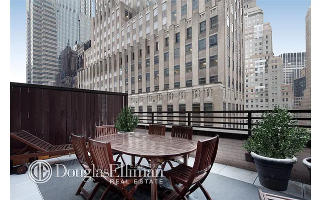 Sold by Douglas Elliman | media 4
