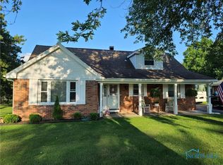 627 S Main St, Swanton, OH 43558