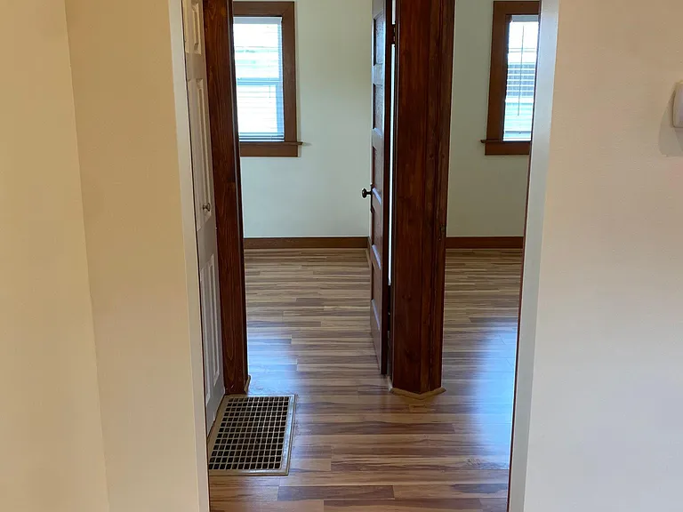 1508 S Lincoln St — Photo 14