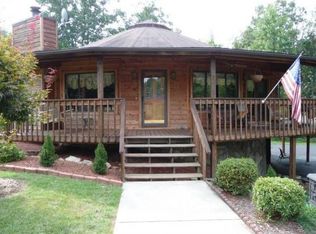 4271 Peach Orchard Rd, Granite falls, NC 28630