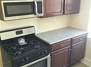 18 Graham St APT 3, Jersey City, NJ 07307