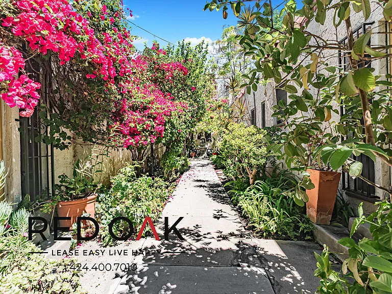 806 Lucile Ave #808-1/4 — Photo 8