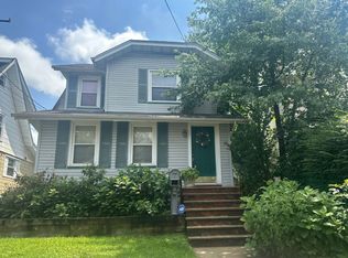 117 4th St, Ridgefield Park, NJ 07660