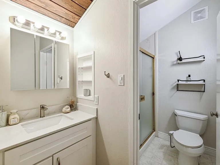 2724 Oak Rd #119 — Photo 15