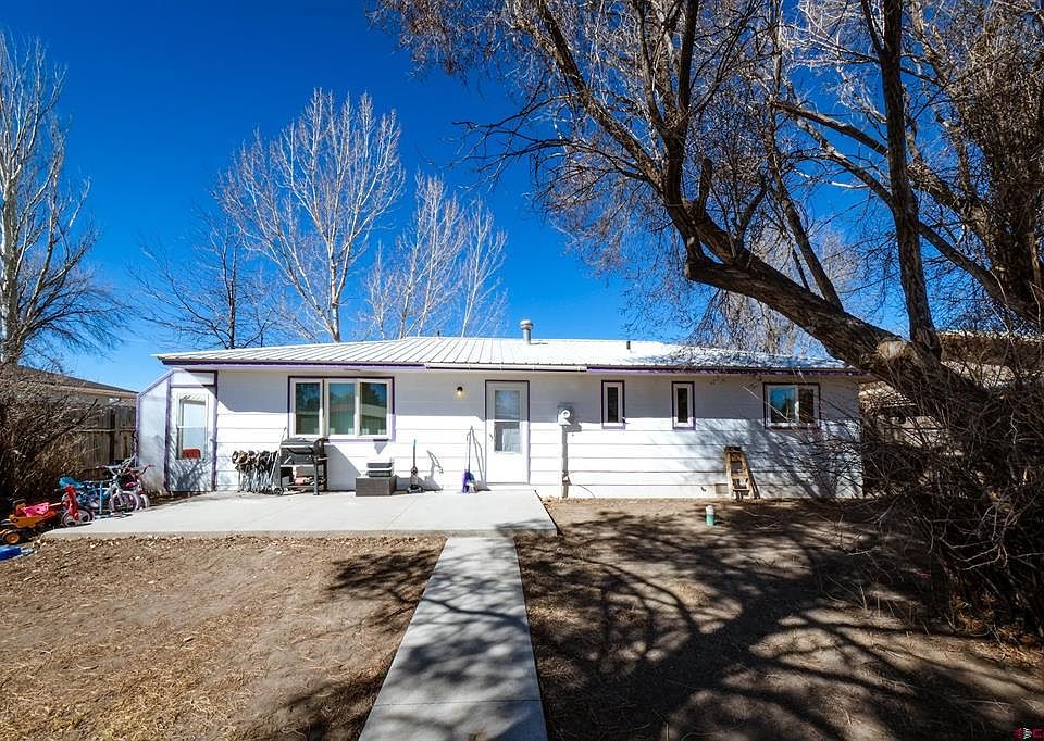 1st image of 207 Bonney Drive
