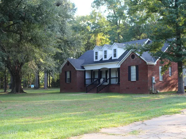 114 Jessica Ln, Lucedale, MS 39452