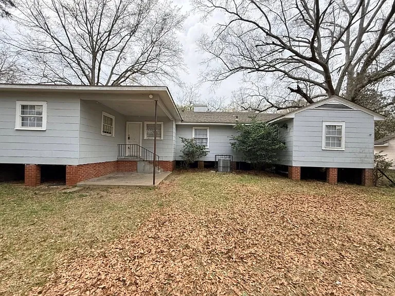 4170 Plaza St — Photo 5