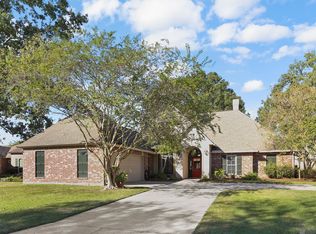 37124 Longwood Ave, Prairieville, LA 70769