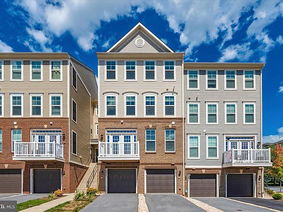 2nd image of 5837 Bella Marie Way #E