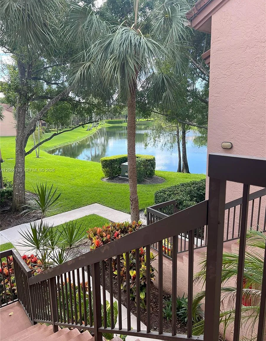 Optima Village I-C Condo — Photo 2