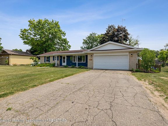 4th image of 1118 Cindy Dr
