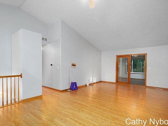 5th image of 4330 Aspen Trails Dr NE
