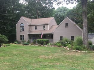 239 Plains Rd, Haddam, CT 06438