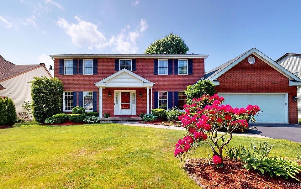 1st image of 147 Londonderry Ln