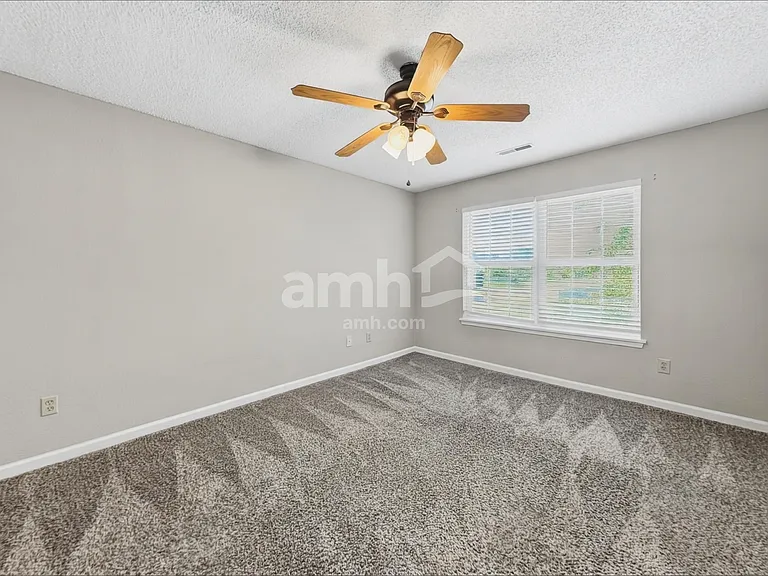 4228 Dunedin Ct — Photo 10