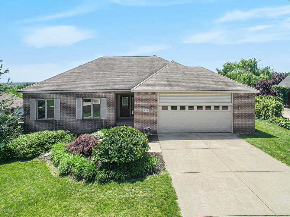 1st image of 950 River Rock Dr NE