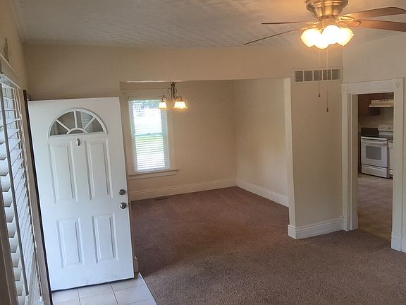 Living/Dining Room Combo
